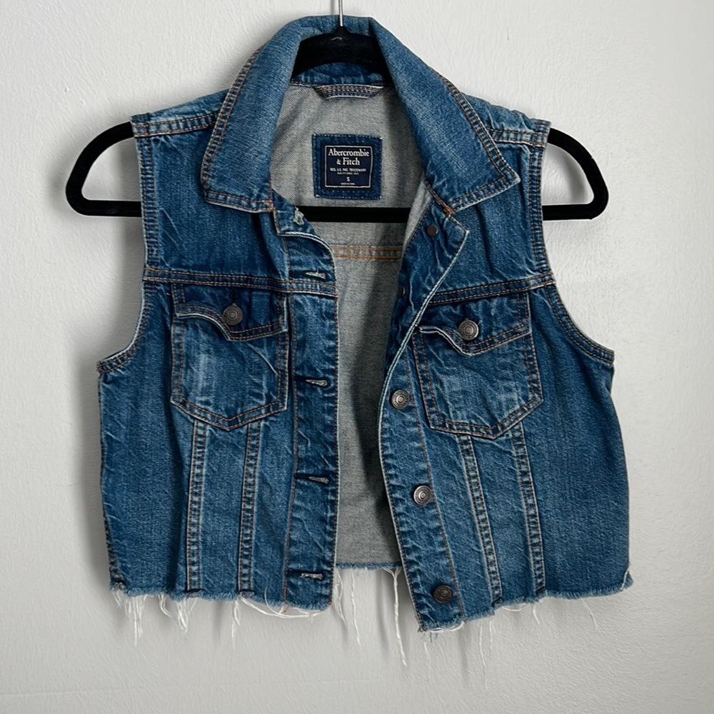 Abercrombie & Fitch Denim Vest